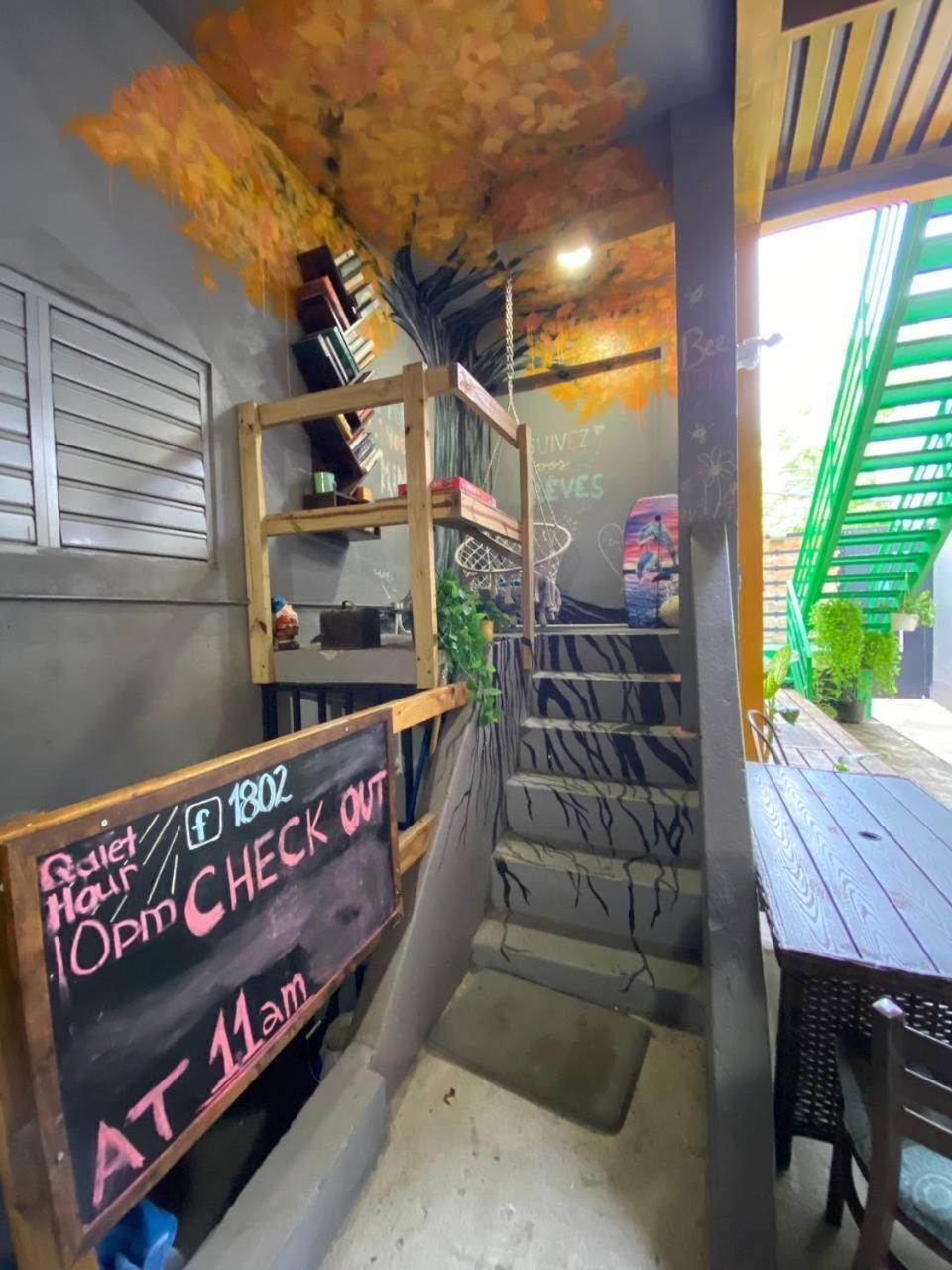 1802 At San Juan Hostel Ngoại thất bức ảnh